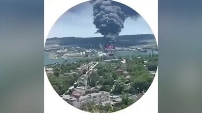 Керчь в дыму: появилось видео с нефтяного терминала