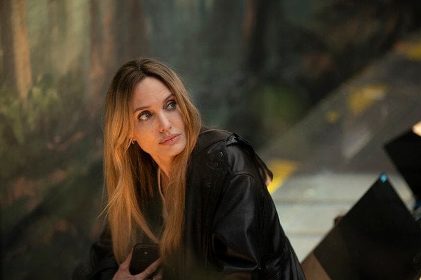 Анджелина Джоли / Кадр из фильма «Кутюр»