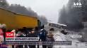 В Житомирской области школьный автобус въехал в кювет