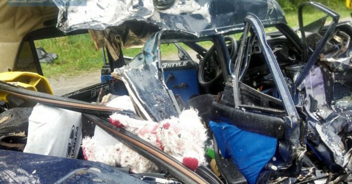 ДТП у Києві на Старобориспольській_1 / © LB.ua