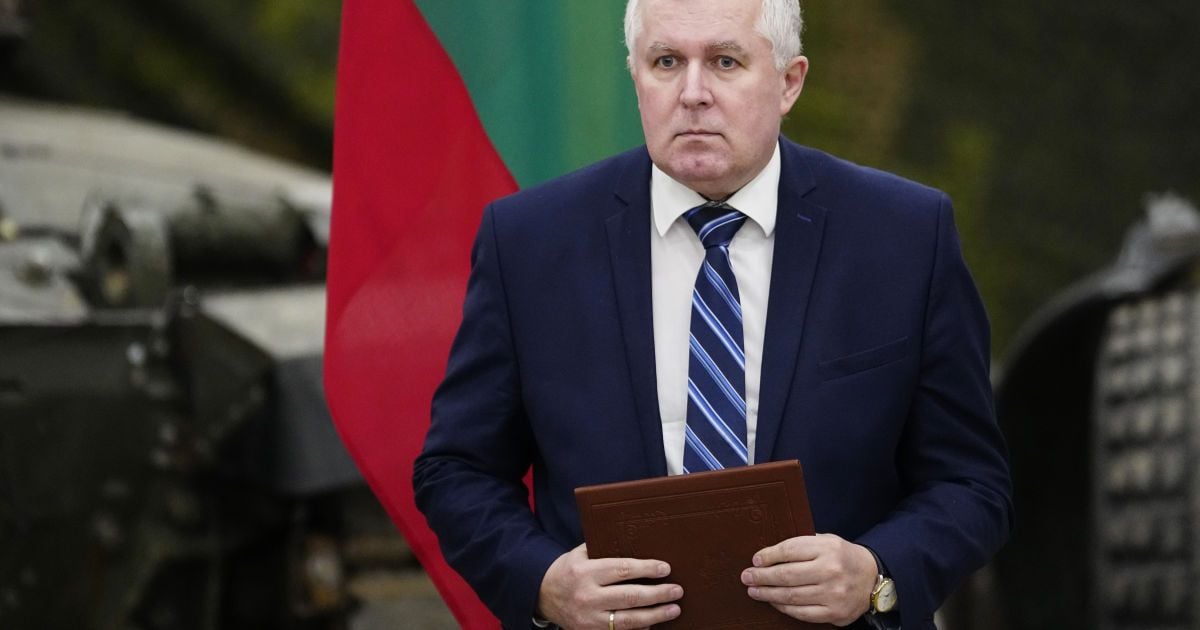 Міністр оборони Литви  Арвідас Анушаускас