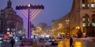 Разделил украинцев: в центре Киева разразился скандал с надругательством над еврейским символом – обзор новостей
