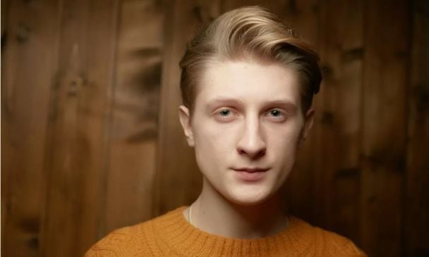 Чоловіча стрижка для квадратної форми обличчя