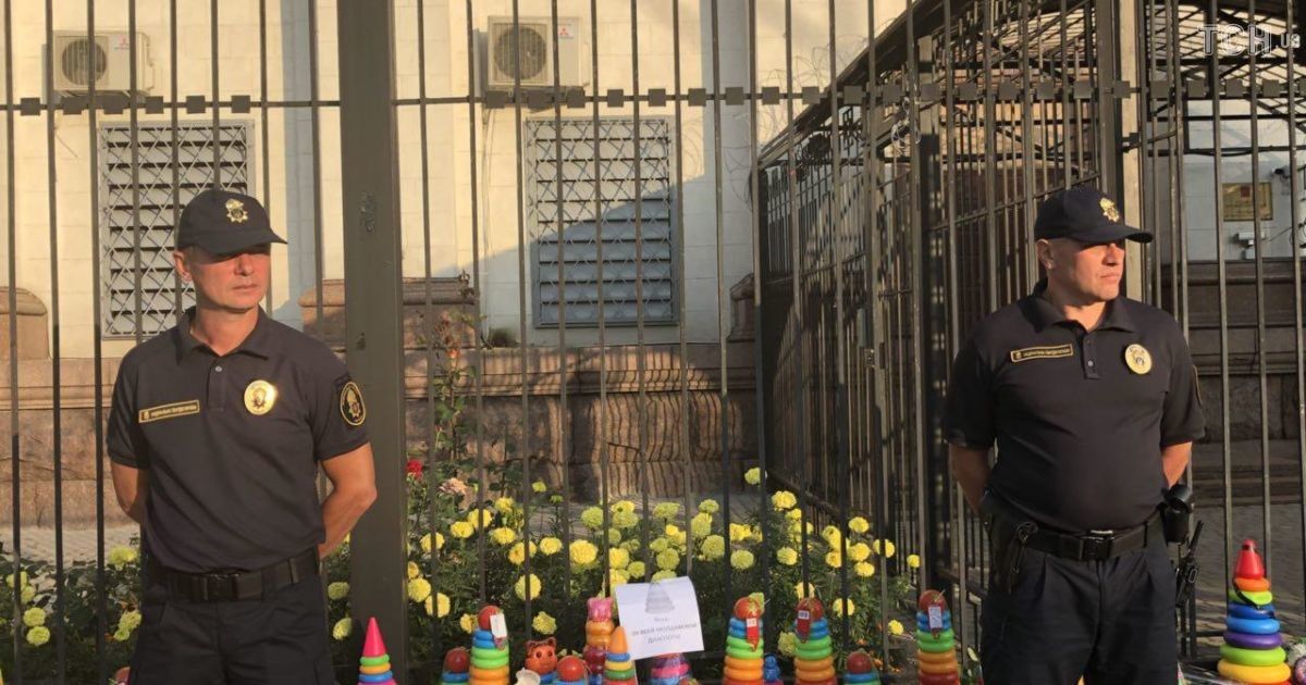 Пірамідки для Кобзона_7 / © фото: Юлия Яценко