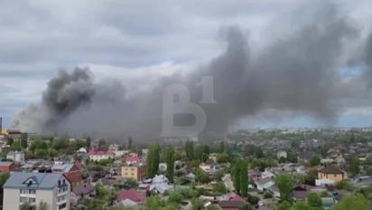 Сильна пожежа спалахнула у Воронежі на заводі "Елмаш" – відео