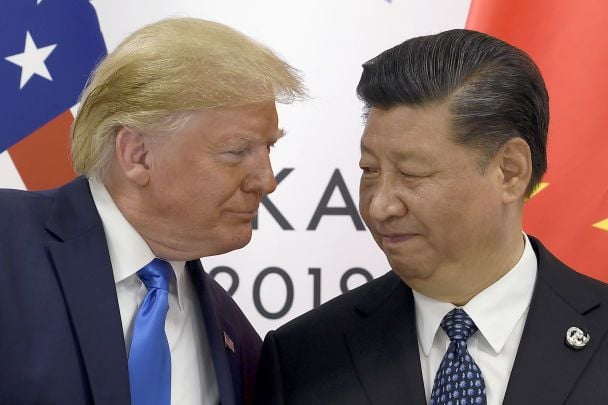 Трамп и лидер Китая поговорили по телефону: о чем шла речь