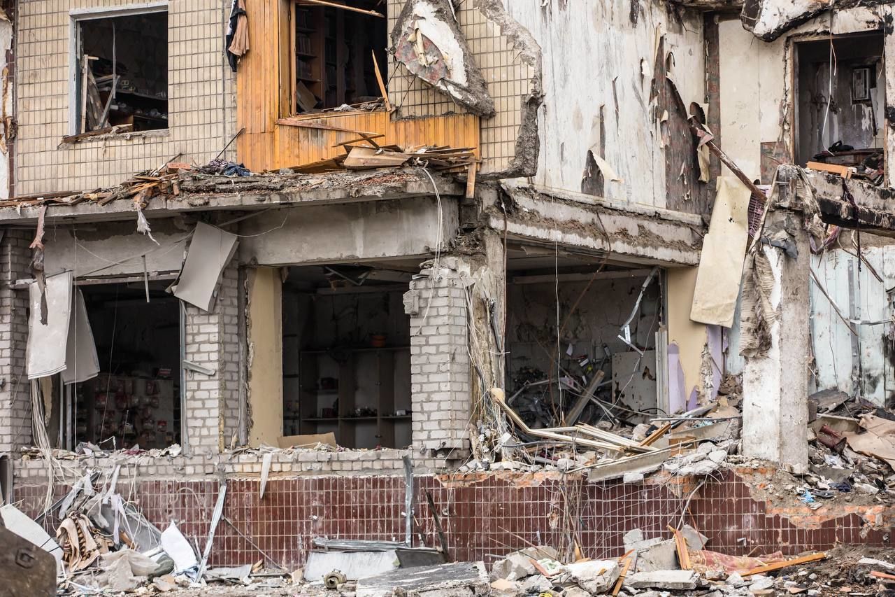 У Дніпрі після ракетного удару все ще шукають 25 мешканців будинку / © Голова Дніпропетровської ОВА Валентин Резніченко
