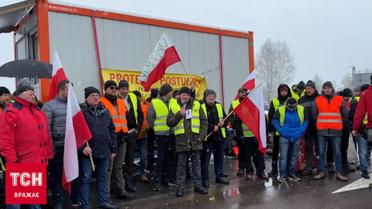 Польські фермери знову перекрили кордон з Україною!