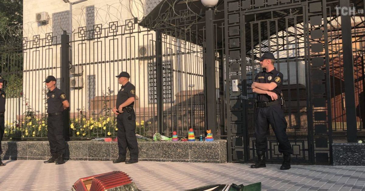 Пірамідки для Кобзона_4 / © фото: Юлия Яценко