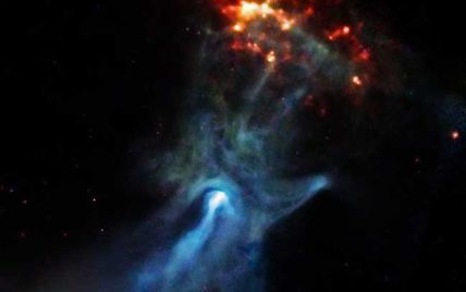 Гігантська примарна "рука", яка тягнеться крізь космос: у NASA зазнімкували унікальний космічний об'єкт