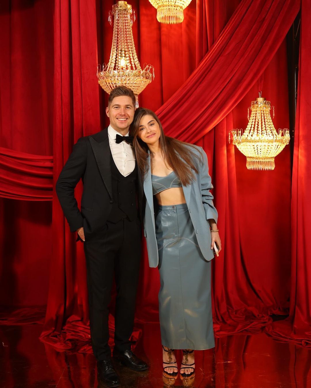 Володимир Остапчук з дружиною / © instagram.com/vova_ostapchuk