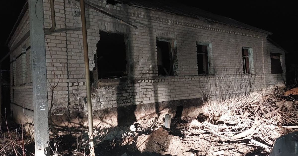 Перебитий газопровід та пошкоджені будинки: у ДСНС розповіли про наслідки обстрілів окупантів у Станиці Луганській 