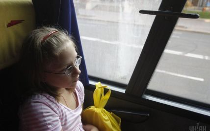 Более полумиллиона детей пострадали от военных действий на Донбассе - ЮНИСЕФ