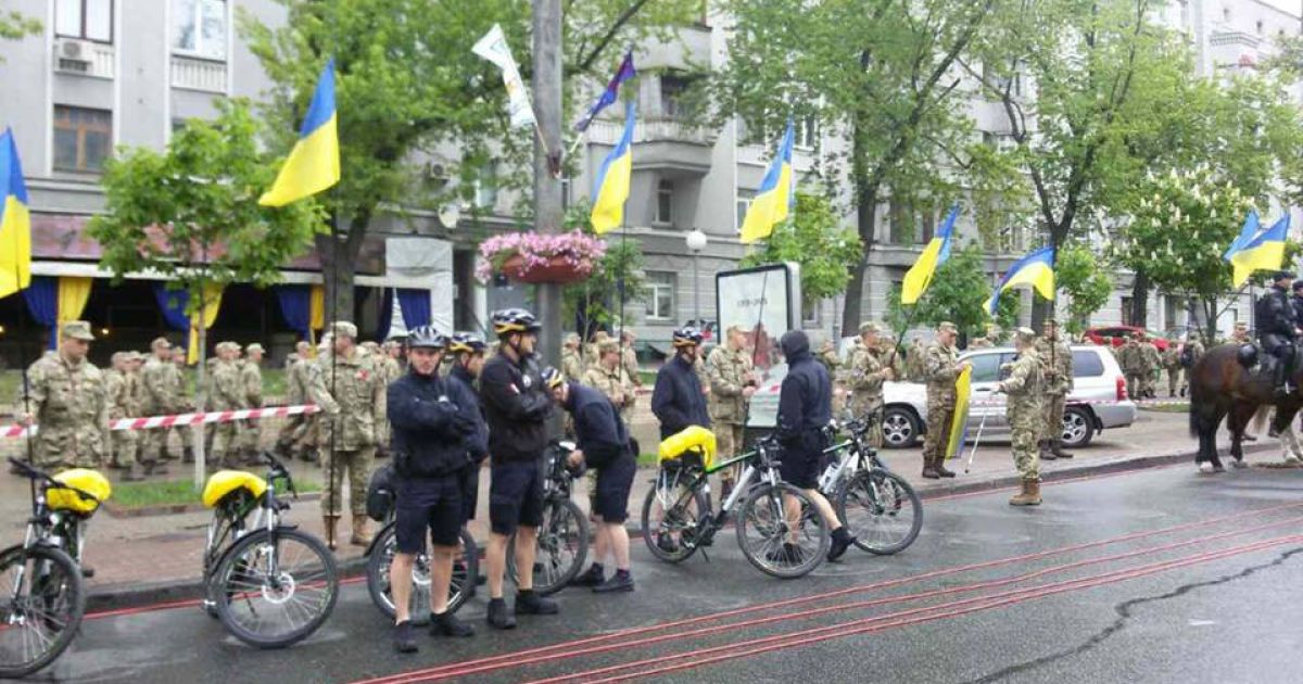 поліція на 9 травня_6 / © Facebook/Оксана Блищик