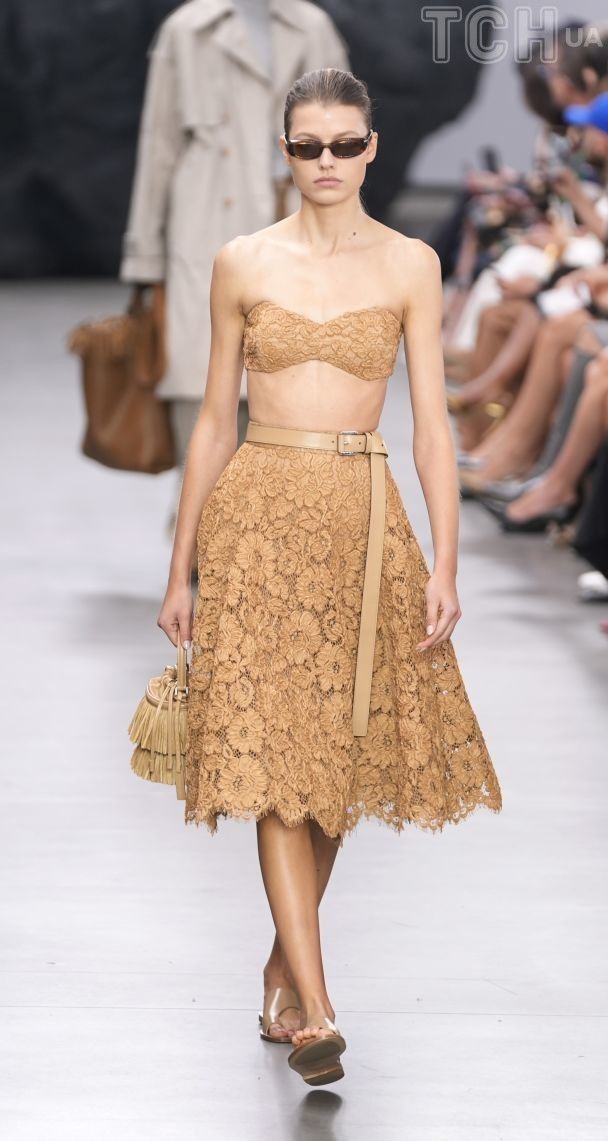 Показ коллекции прет-а-порте Michael Kors весна-лето 2025 / © Associated Press