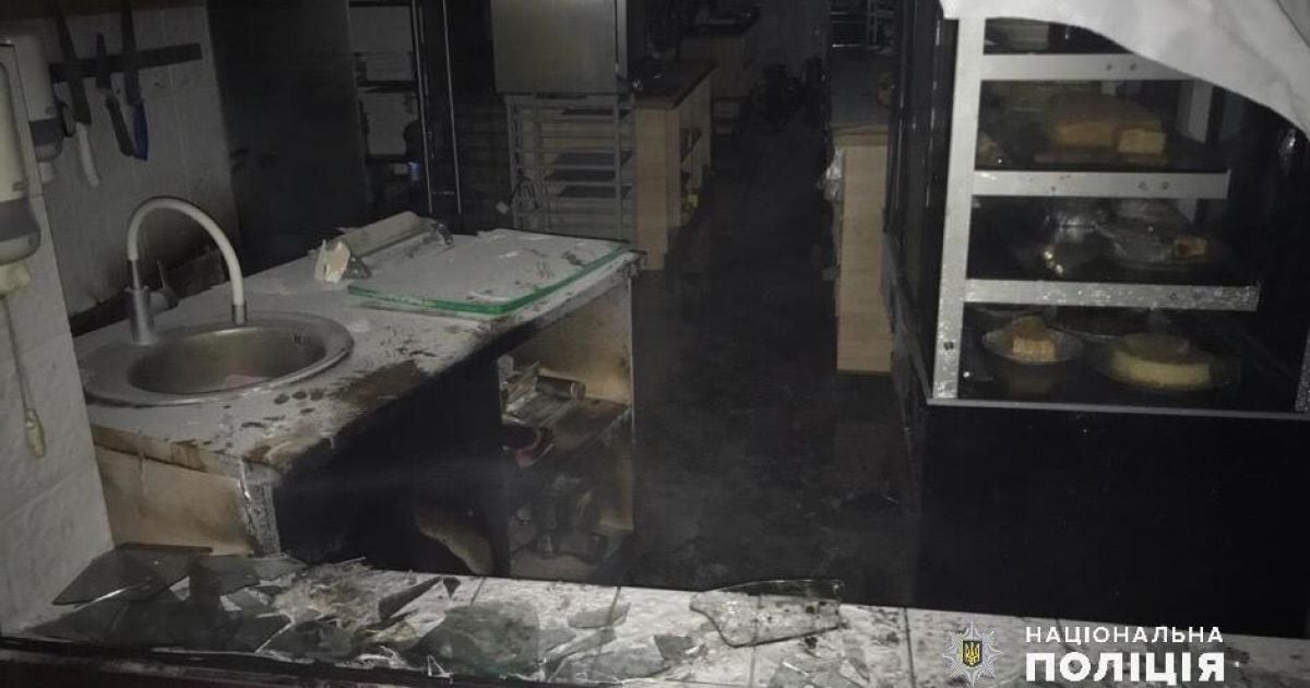 Збитки на 8 млн гривень: у Києві група чоловіків підпалювала магазини молочної продукції