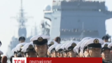 Японский премьер впервые в истории поднялся на борт американского авианосца