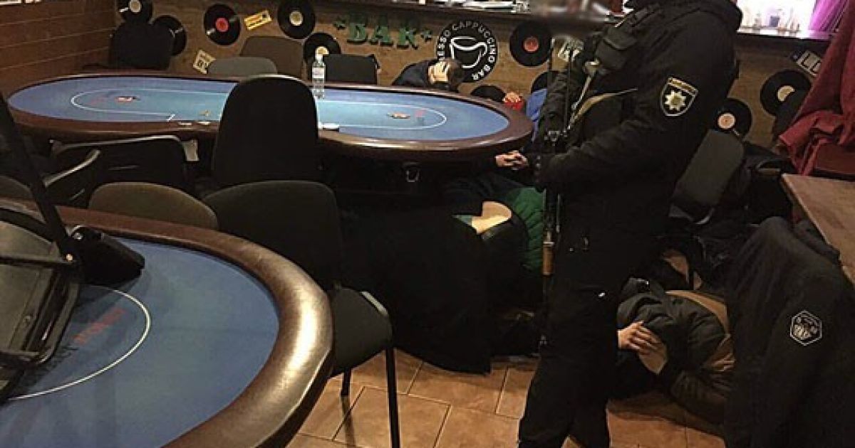 у києві закрили елітне казино_5 / © ГУ НП у м. Києві