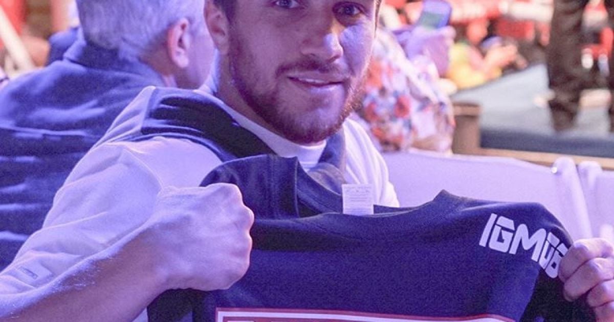 Василий Ломаченко