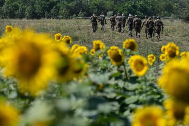 Кількість нової української армії напряму залежить від обсягів бюджету / © t.me/V_Zelenskiy_official