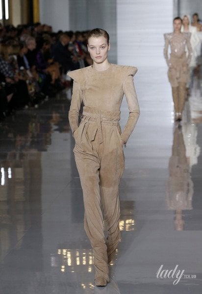 Коллекция Balmain прет-а-порте сезона весна-лето 2019 / © East News