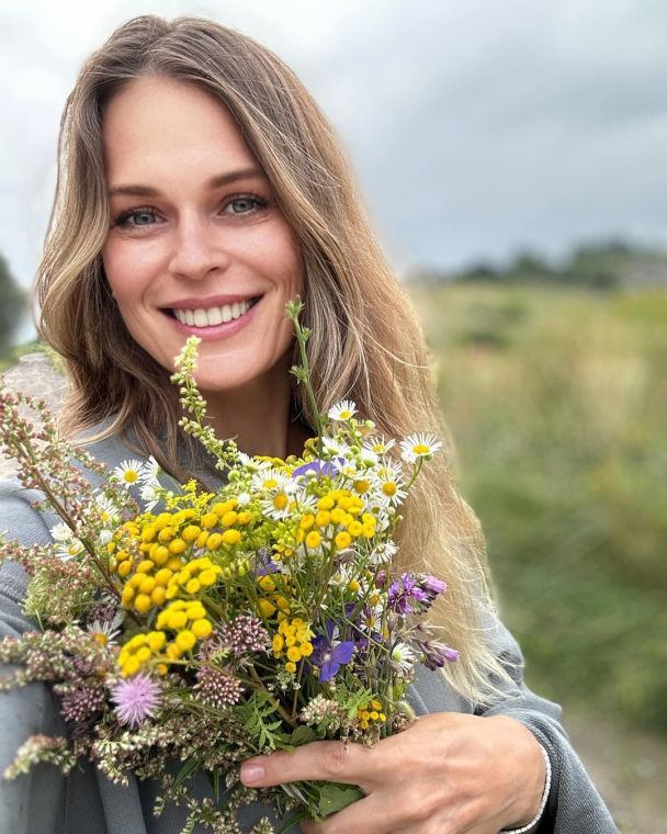 Украинские звезды поздравляют с Днем Независимости Украины