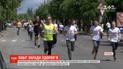 Профессиональные спортсмены и любители пробежали две мили черновицкими улицам