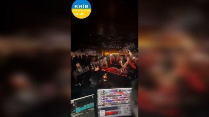 В Киеве в клубе устроили вечеринку под русскую музыку