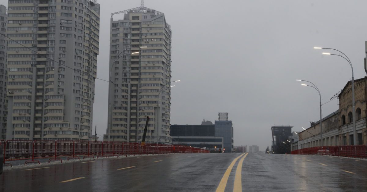 З'їзд Шулявського мосту знову закривають: чому та на який термін