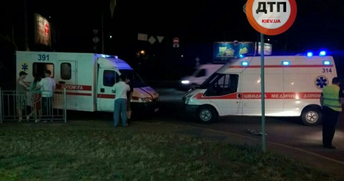 ДТП у Києві_10 / © Facebook/Влад Антонов