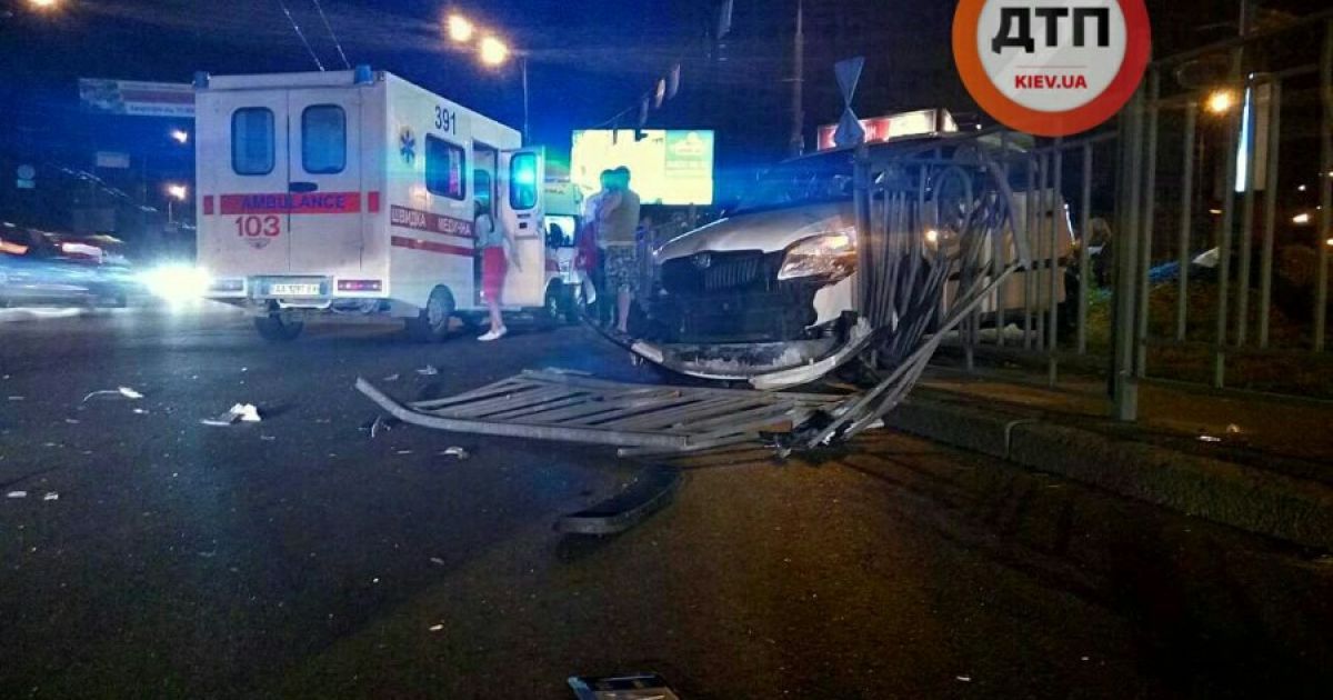 ДТП у Києві_3 / © Facebook/Влад Антонов