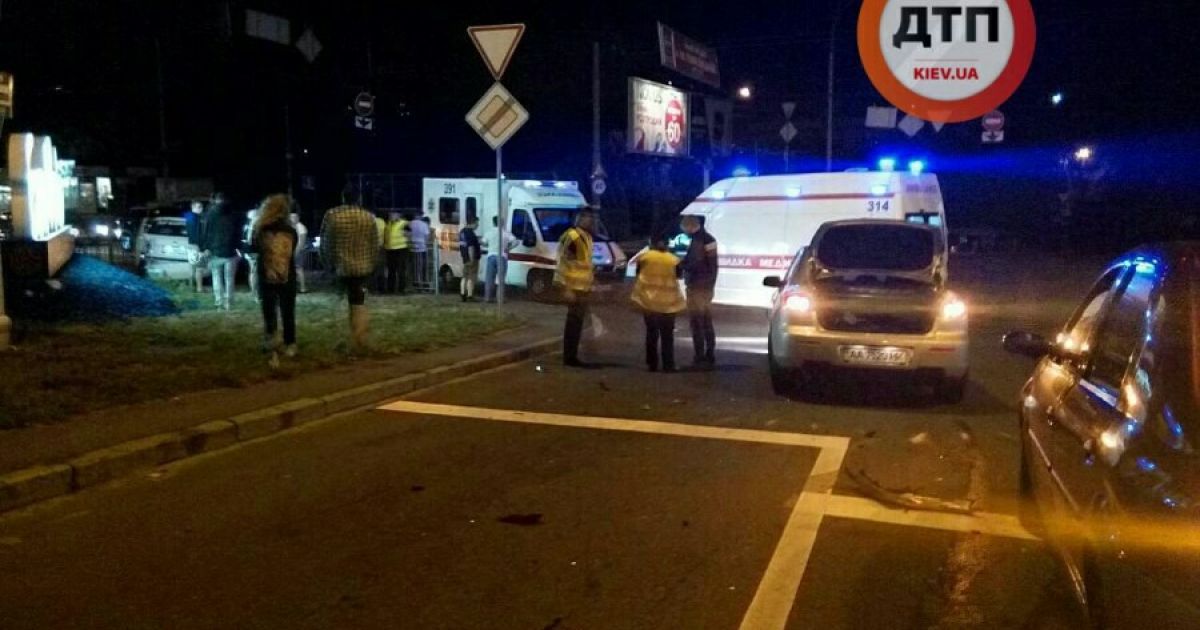 ДТП у Києві_7 / © Facebook/Влад Антонов