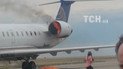 В американском аэропорту приземлился самолет с горящим двигателем