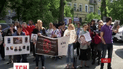Матері та дружини полонених військових просили повернути їх додому