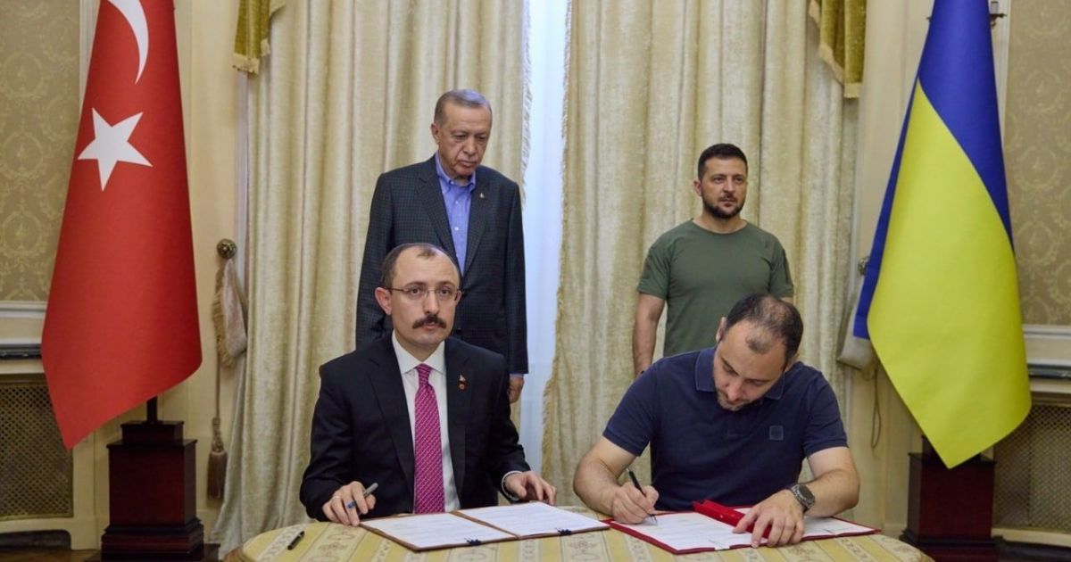 Президент Украины Владимир Зеленский и президент Турции Реджеп Тайип Эрдоган