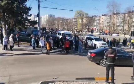 В Молдове пророссийские силы снова устроили протесты: люди блокируют движение на дорогах (фото)