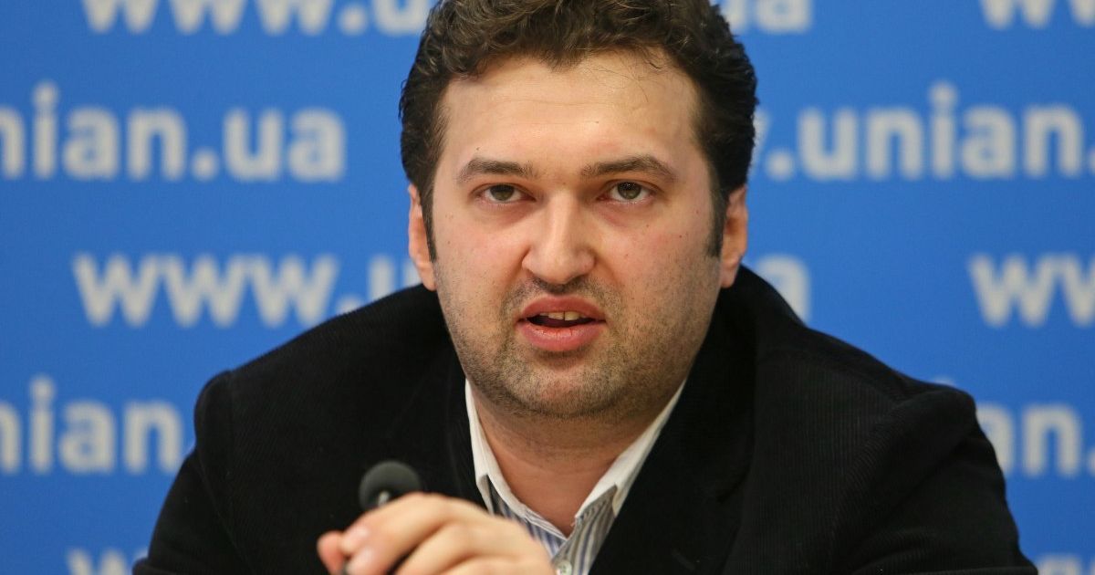 Політолог: Медична реформа має бути винесена на розгляд Ради реформ і Верховної Ради