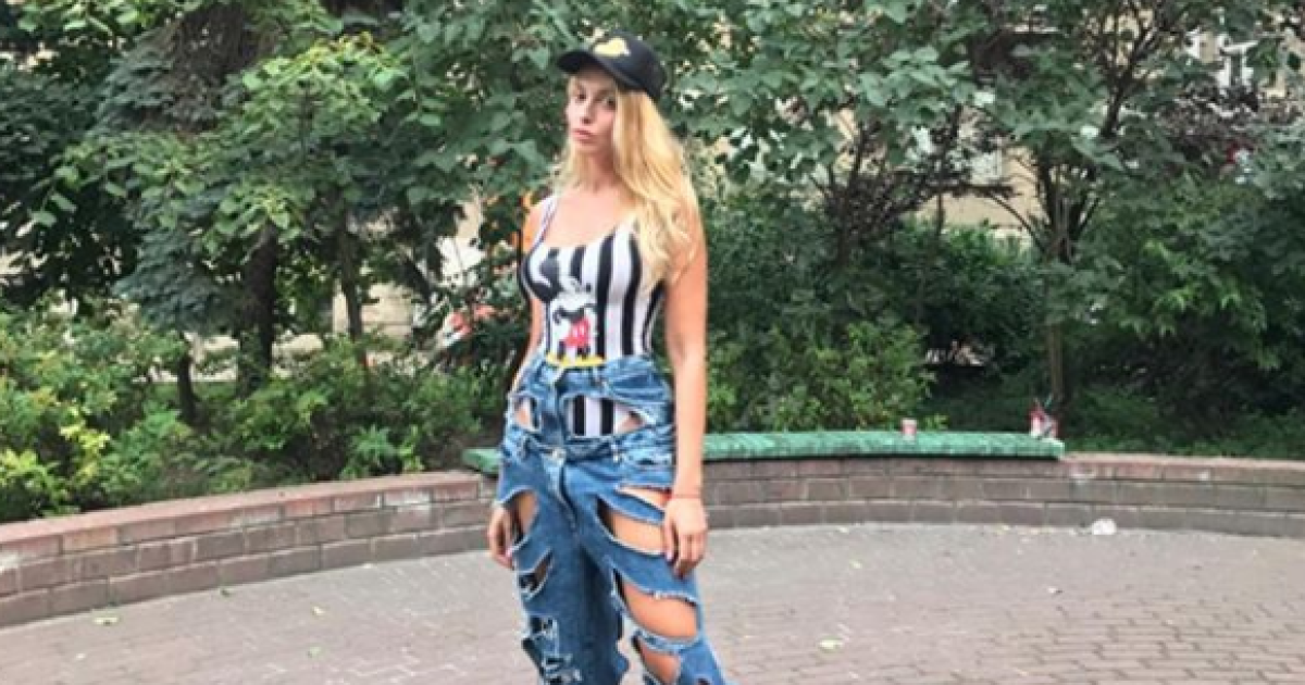 Оля Полякова