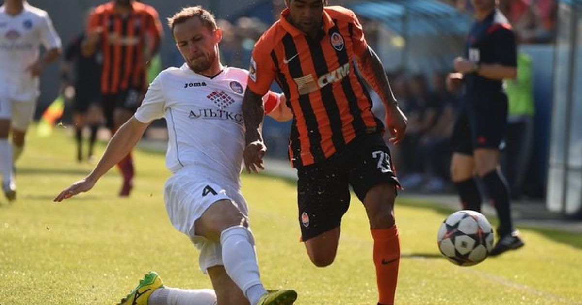 Тейшейра вновь принес "горнякам" победу.