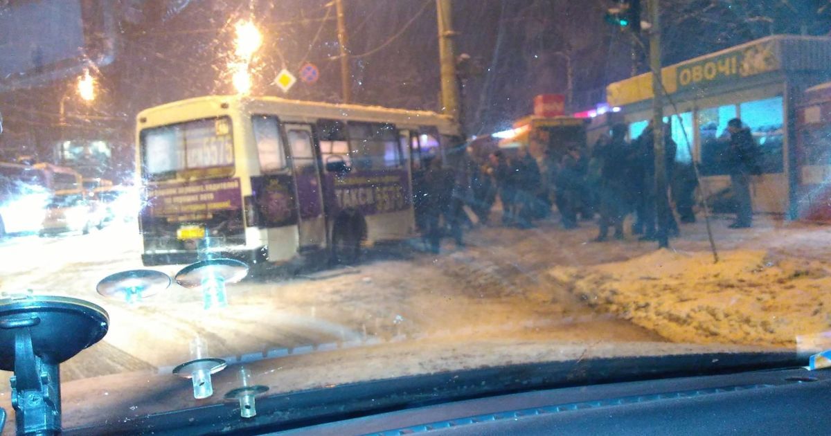 аварія маршрутки в Києві / © Ігор Тітов / Facebook