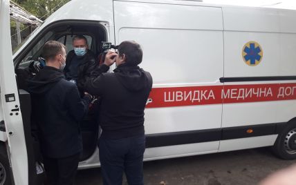 Беременную подбрасывало на носилках и било в живот: стали известны подробности скандала со скорой под Киевом