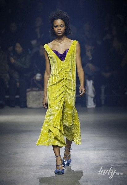 Колекція Kenzo прет-а-порте сезону осінь-зима 2018-2019 / © East News