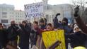"Херсон — це Україна": під ворожими кулями тисячі містян вийшли мітингувати проти окупантів