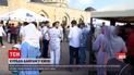 Новости Украины: в Киеве мусульмане пришли к главной мечети в праздник Курбан-Байрам