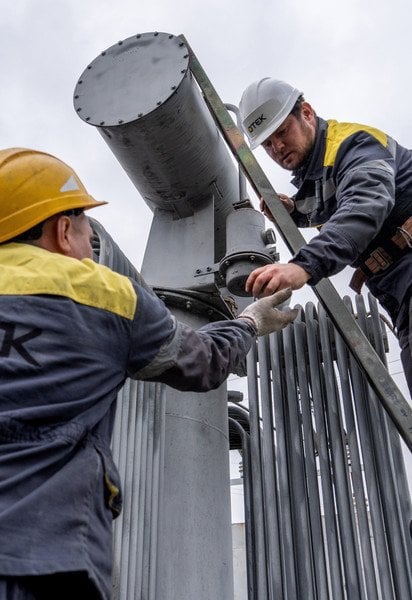 Відновлення електропостачання