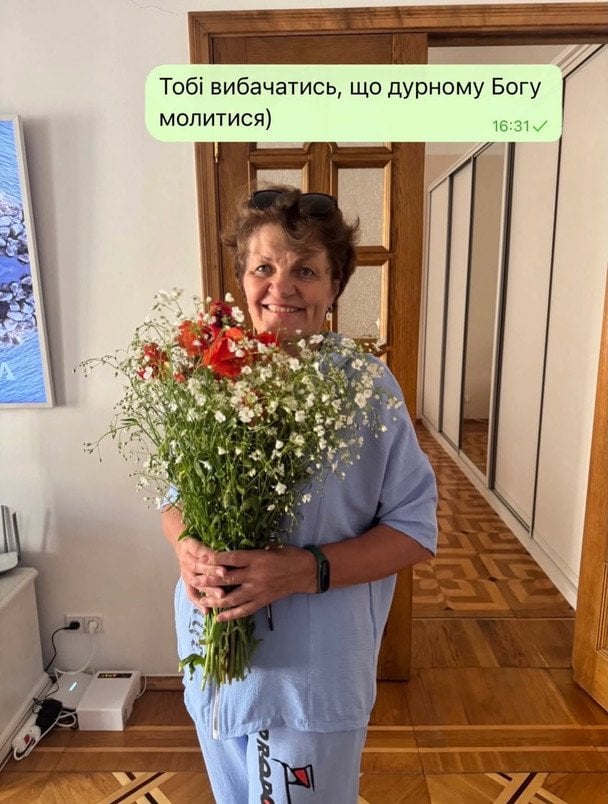 Мама Євгена Клопотенка