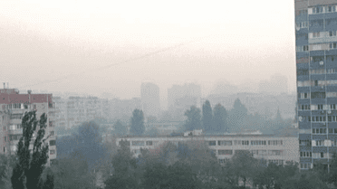 Киев - в дыму / © vk.com/troyeshchyna_array