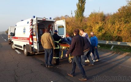 У Львові автомобіль збив 34-річну жінку з маленьким сином