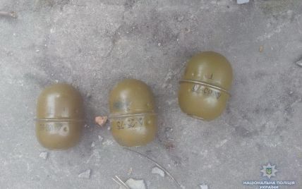 Полиция нашла арсенал оружия и взрывчатки у боевика на Луганщине