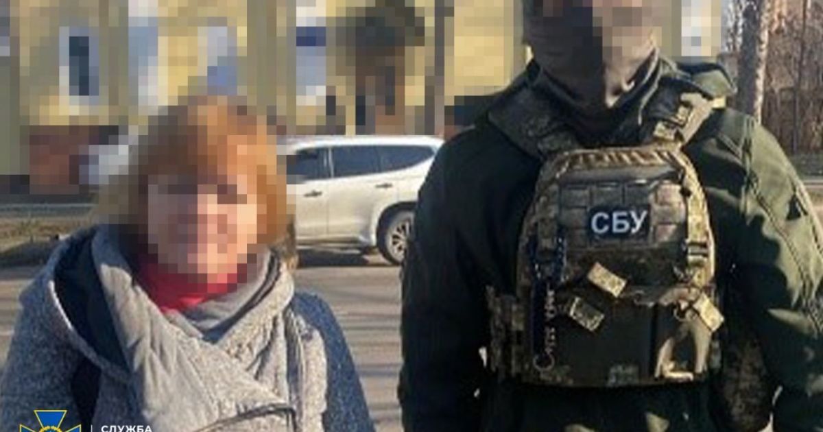 СБУ затримала двох колаборанток з Херсонщини: допомагали окупантам проводити "референдум" (фото)